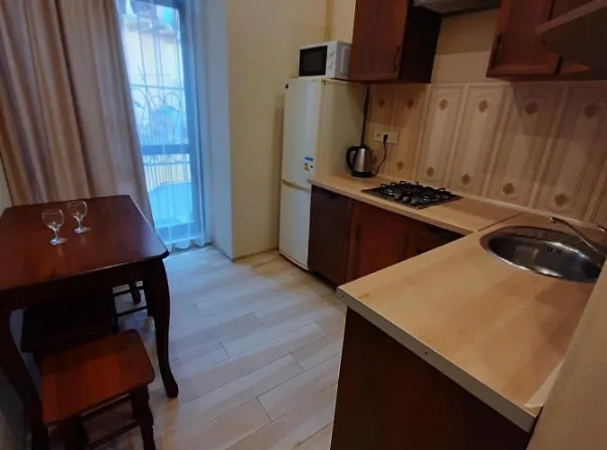 On Kulisha 41 * 利沃夫