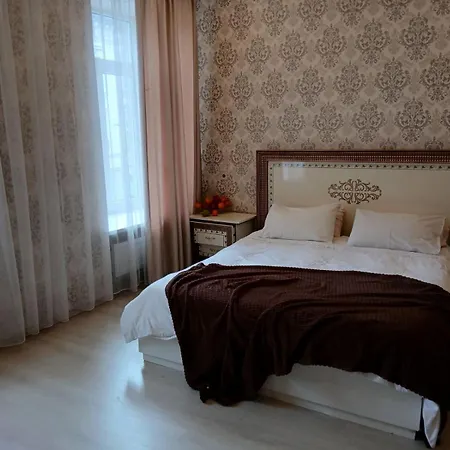 Apartment On Kulisha 41 *